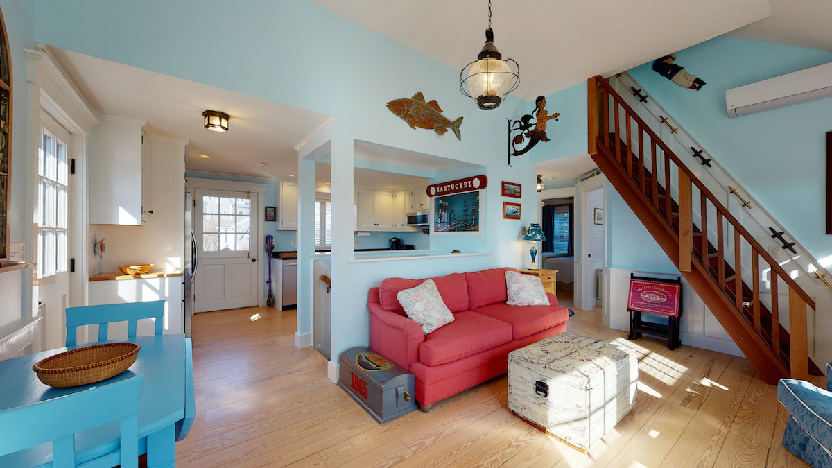 35 Hummock Pond Road Picture # 3
