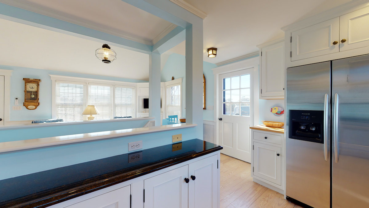 35 Hummock Pond Road Picture # 9