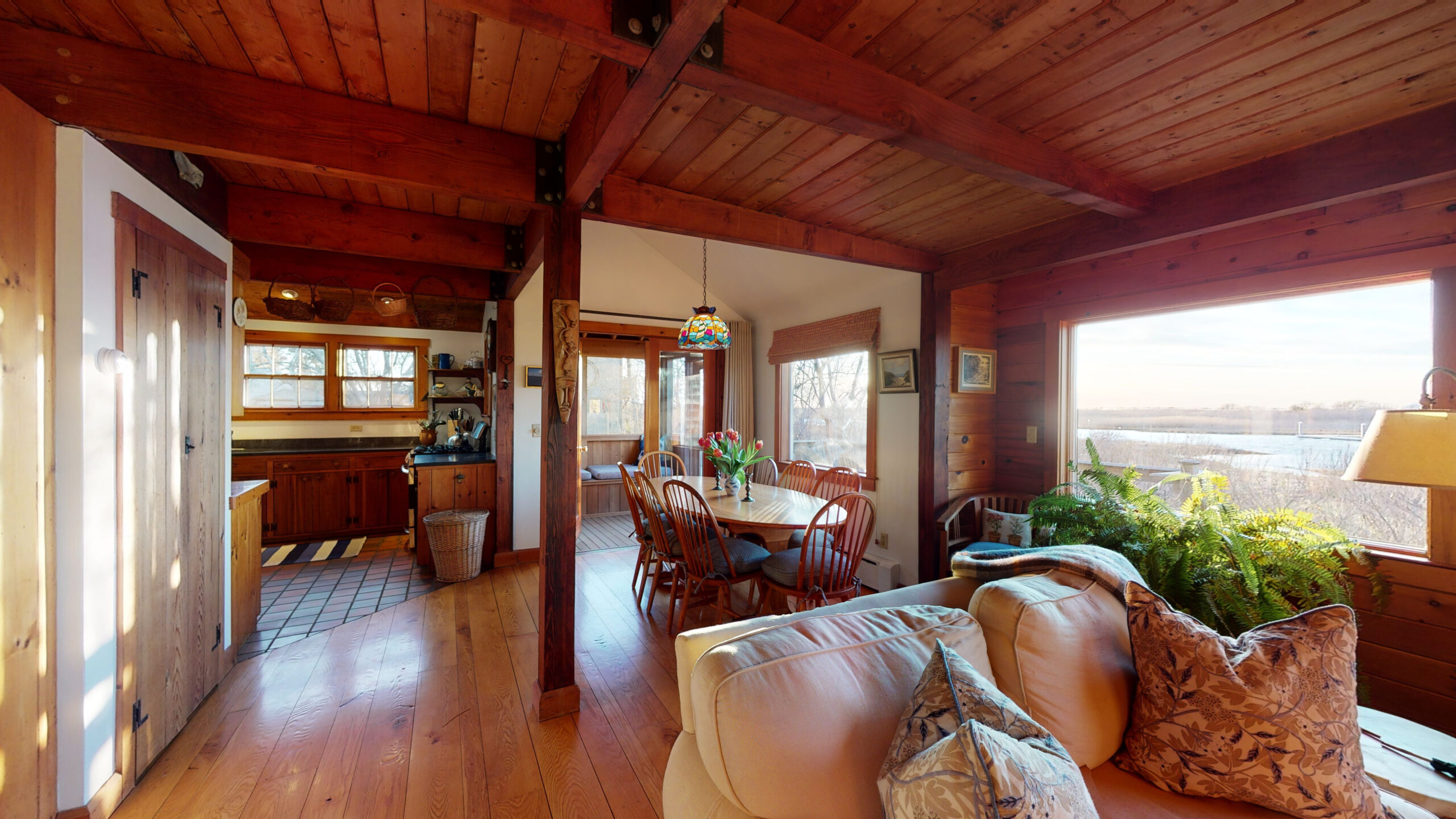46 Tennessee Ave Picture # 6