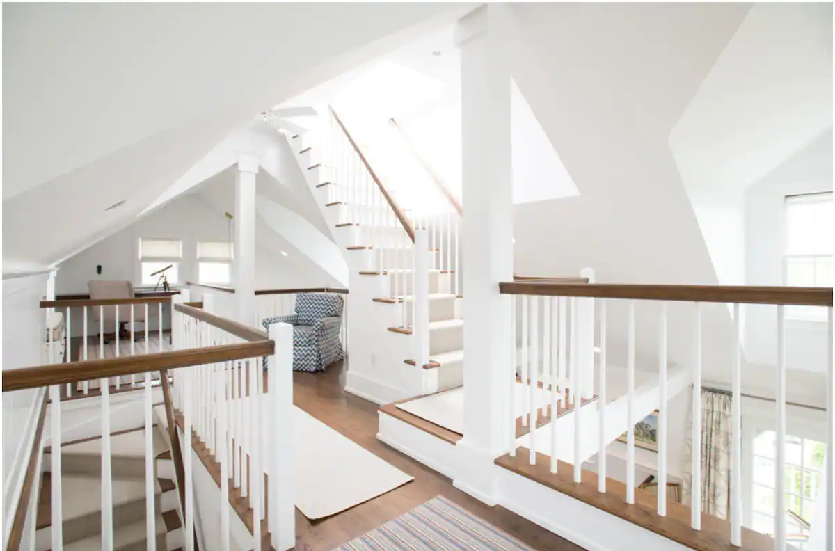 66 Hulbert Avenue – Beach House Picture # 11
