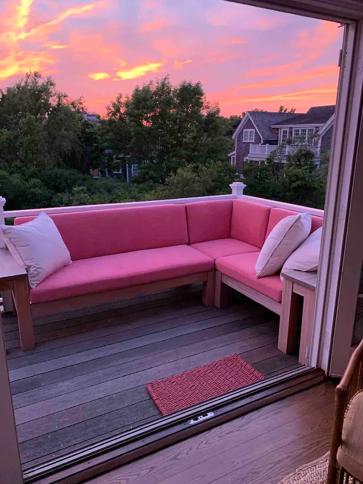 66 Hulbert Avenue – Beach House Picture # 38