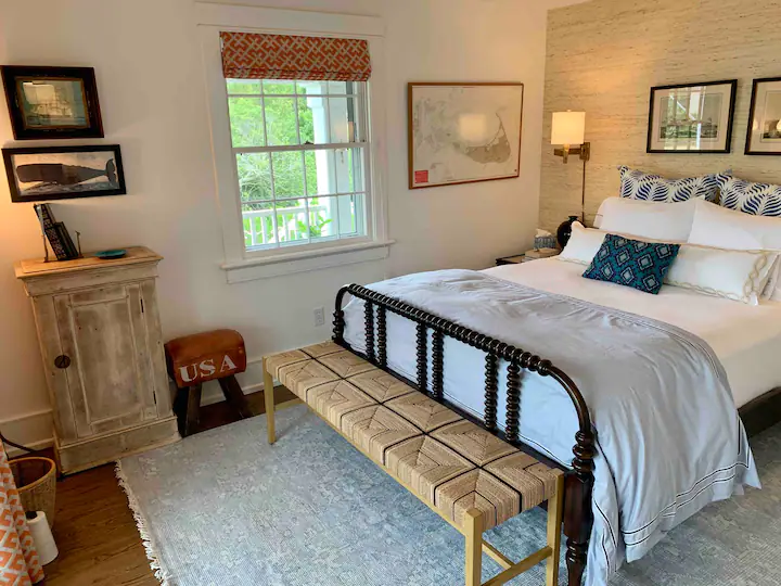 66 Hulbert Avenue – Beach House Picture # 31