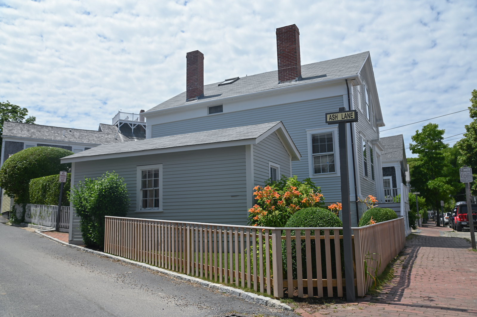 10 North Water Street Picture # 21