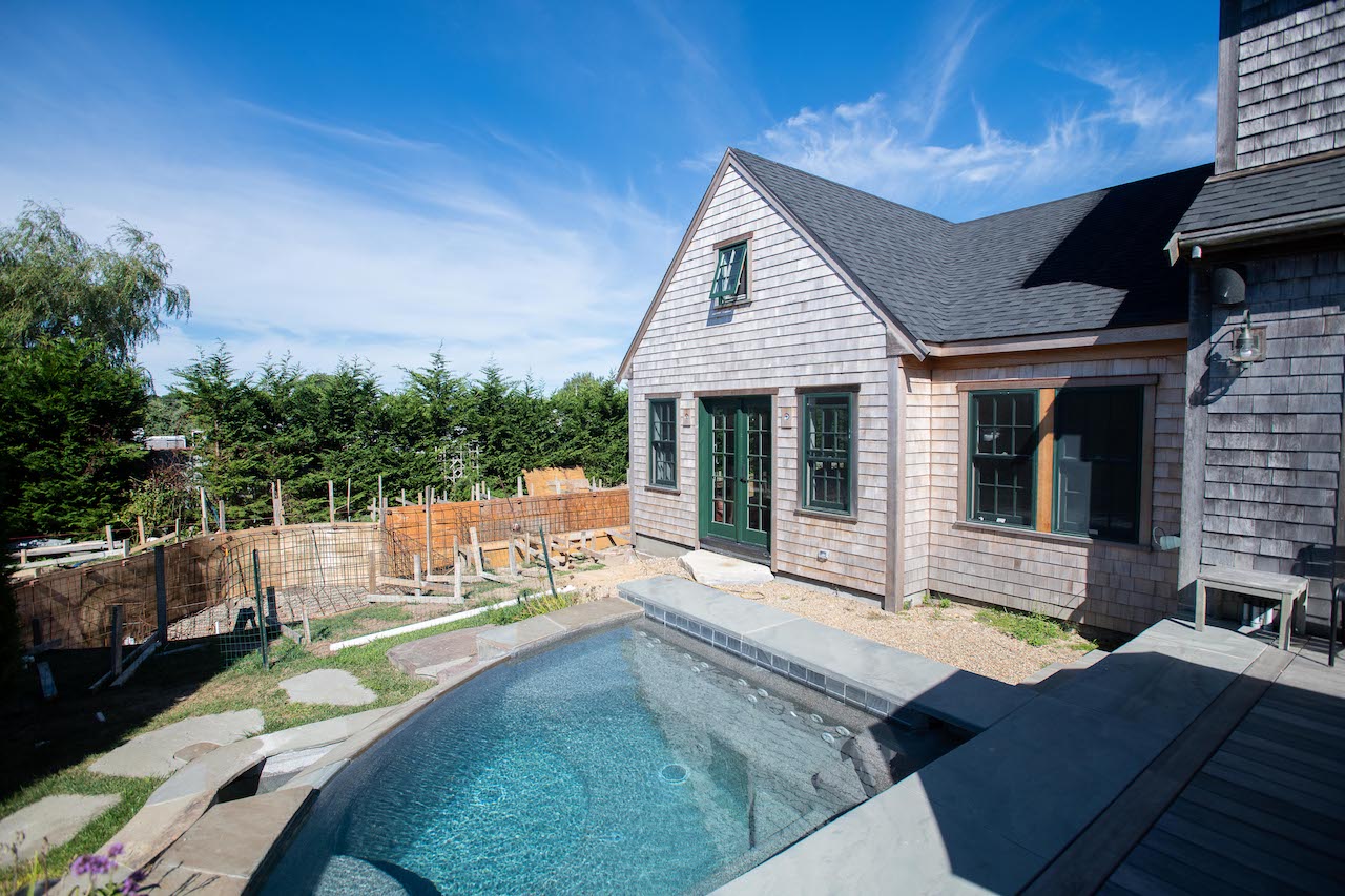 76 Hummock Pond Road Picture # 5