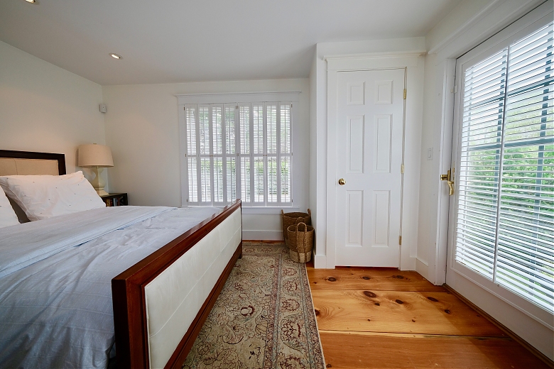 90 Baxter Road Picture # 14
