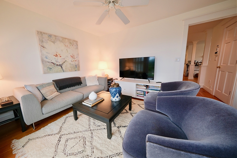 90 Baxter Road Picture # 5