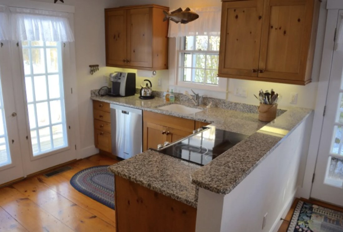 3 Gardner Perry Lane – Main House Picture # 3