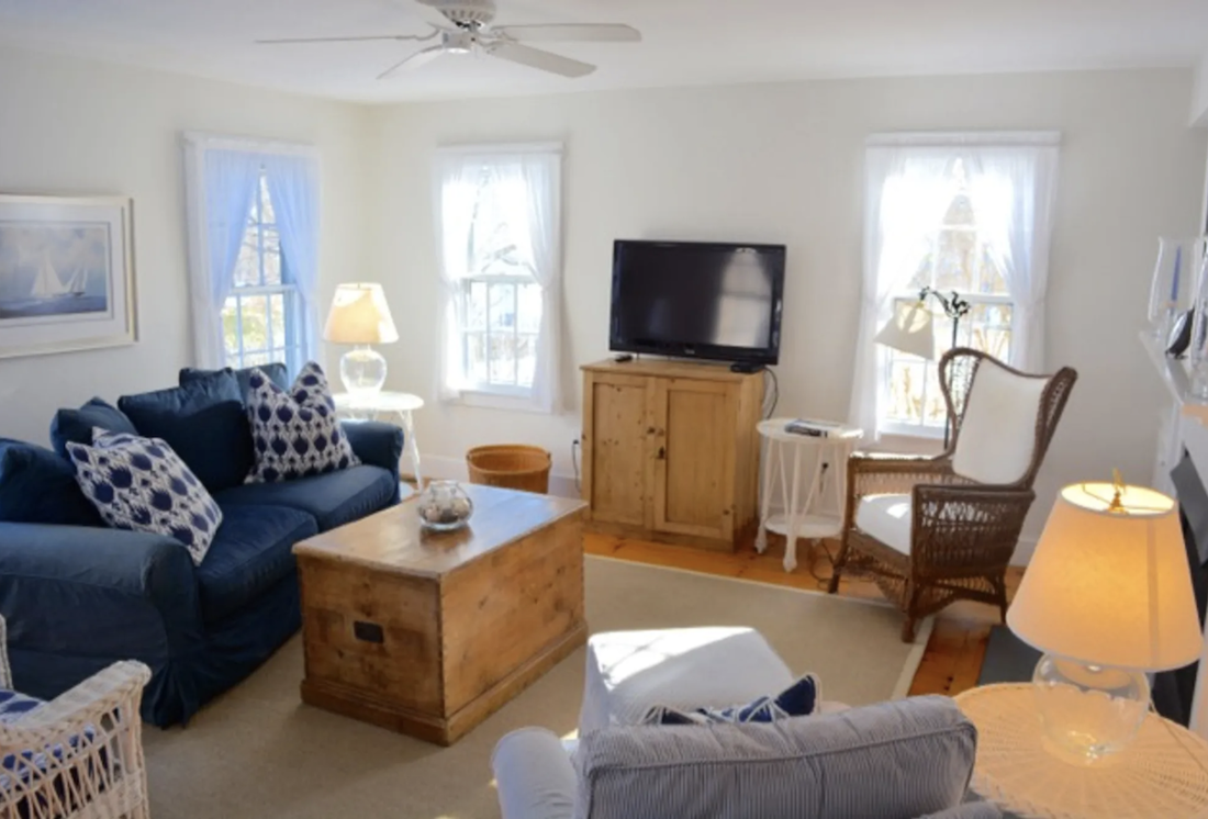 3 Gardner Perry Lane – Main House Picture # 7