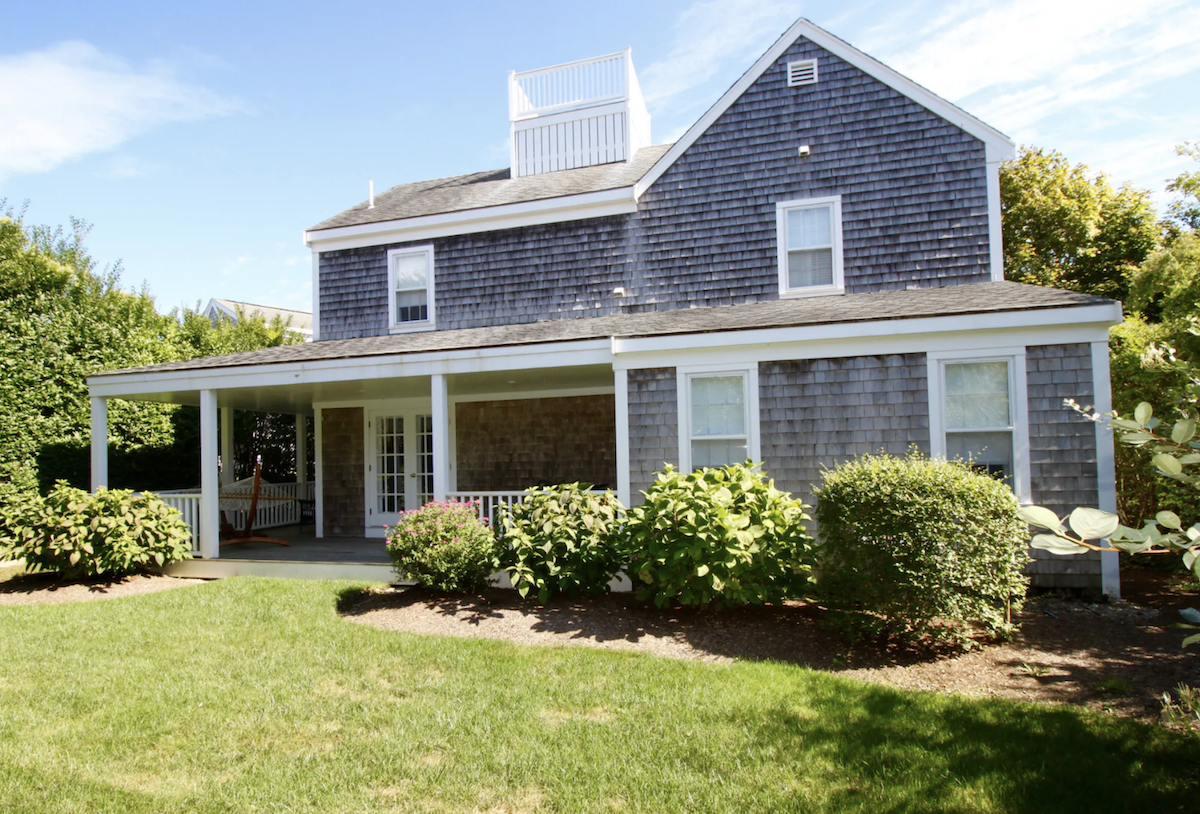 3 Gardner Perry Lane – Main House Picture # 2