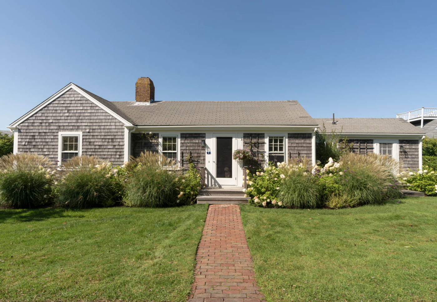 3 Sylvia Lane: Main Picture