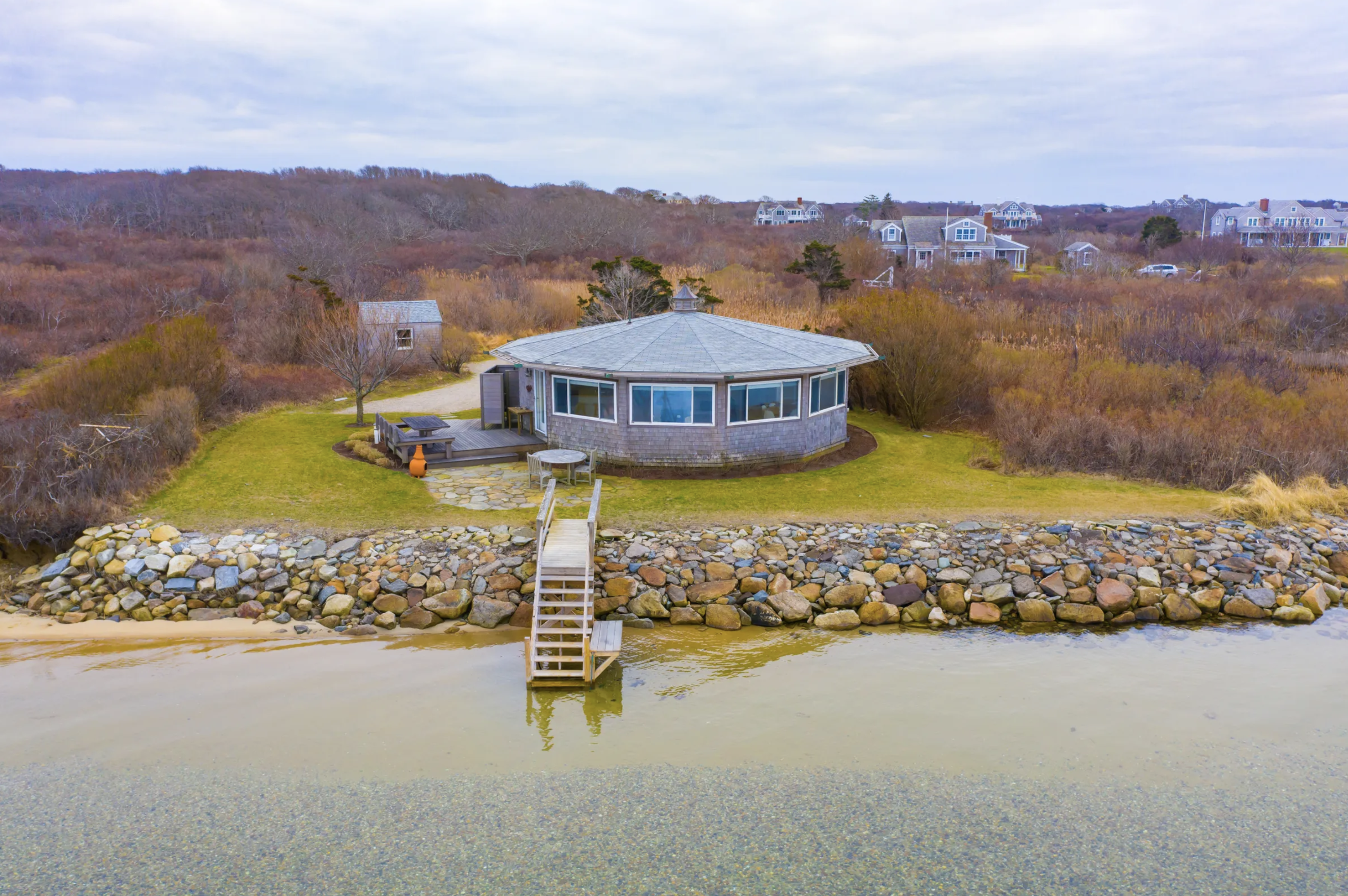 15 Lauretta Lane: Main Picture