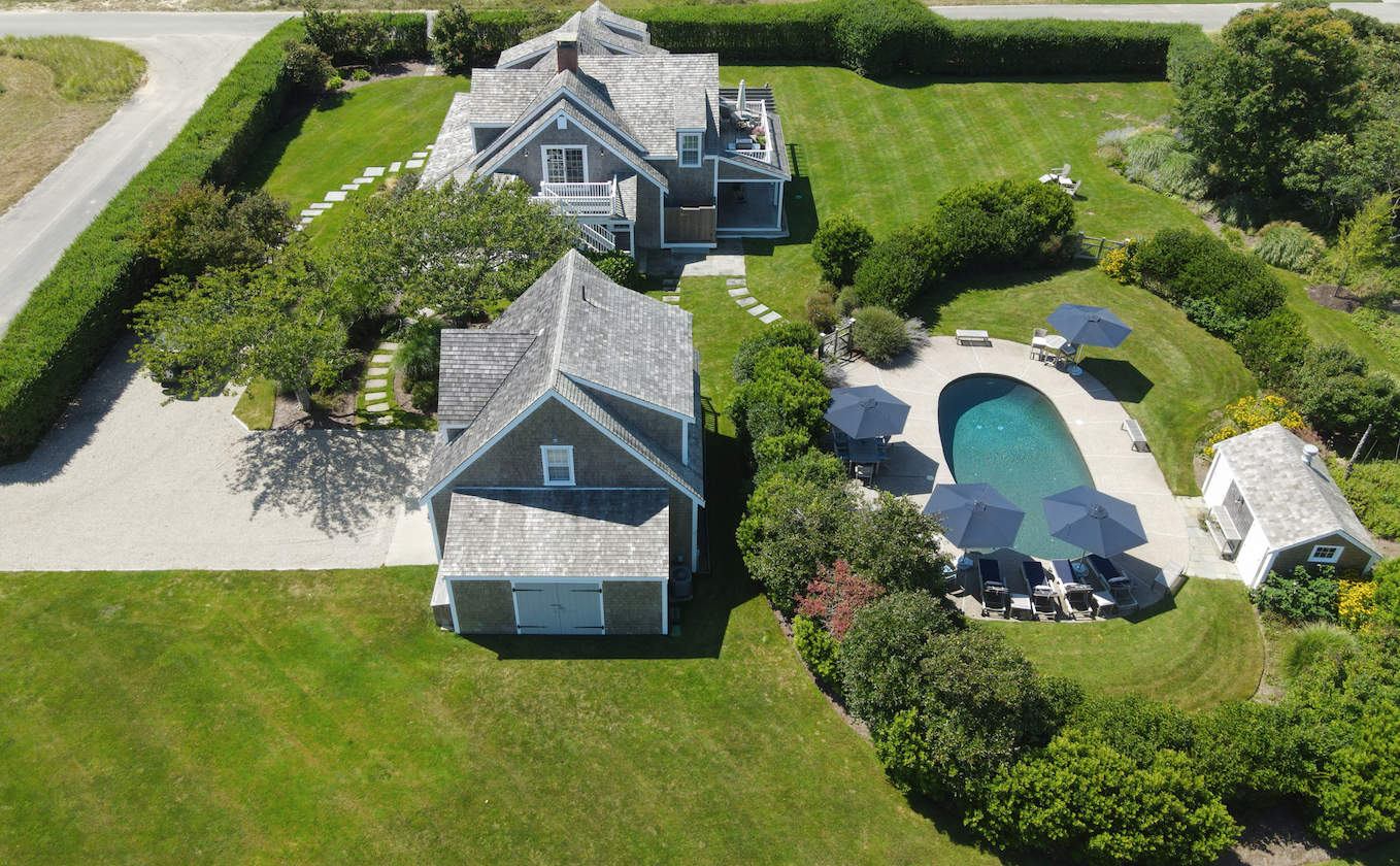 19 Cannonbury Ln: Main Picture