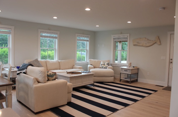 11 Miller Lane Picture # 4