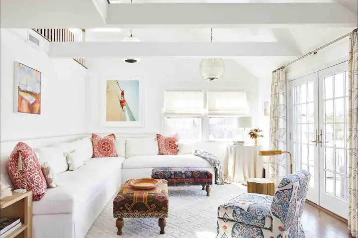 66 Hulbert Avenue – Beach House Picture # 3