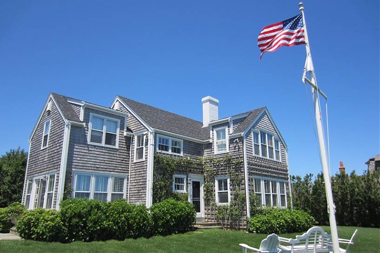90 Baxter Road: Main Picture